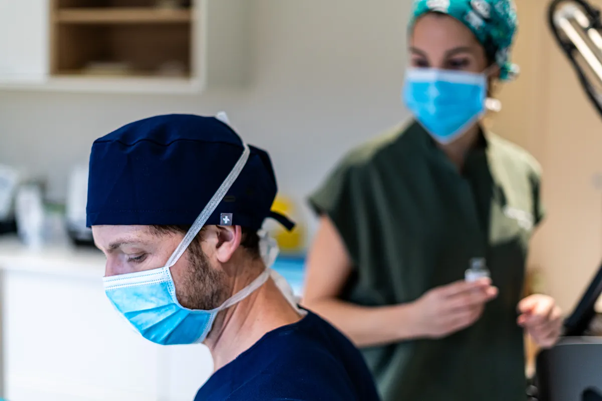 Le chirurgie en intervention- Villa des Monts d&rsquo;Or